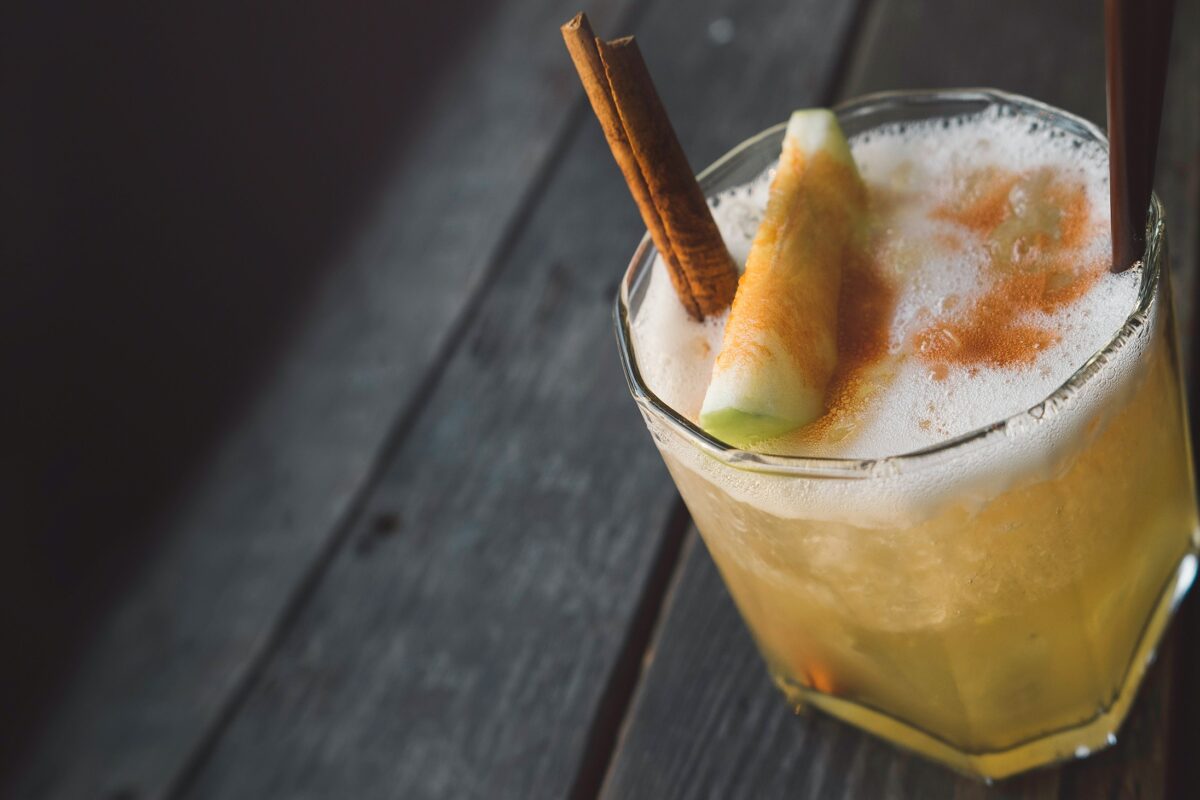 The Ultimate Fall Mocktail: Apple Cider Spritz